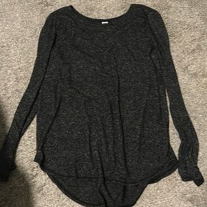 Old navy long sleeve shirt